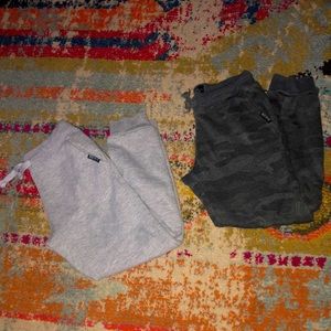 Lot of 2 pairs of sweatpants/ joggers